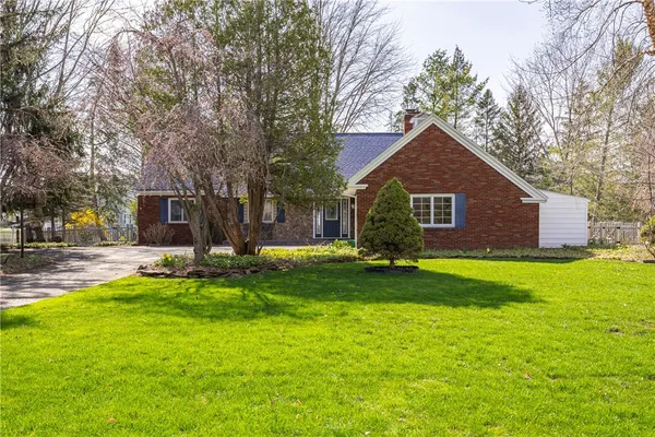 $399,900 | 399 Salt Road, Webster, NY 14580