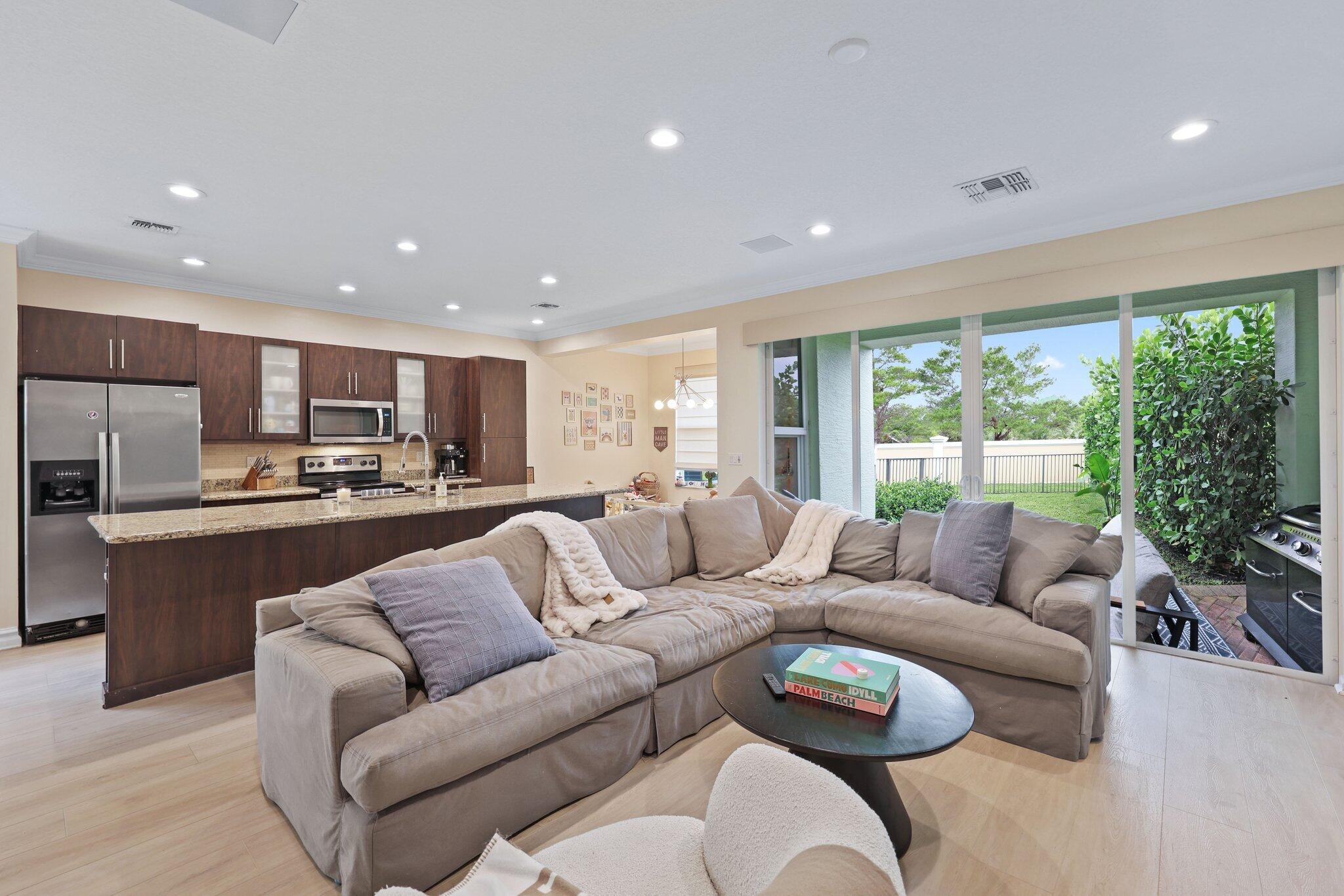 4873 Northwest 16th Terrace Boca Raton, FL 33431 - Photo 7 of 42 Living Room