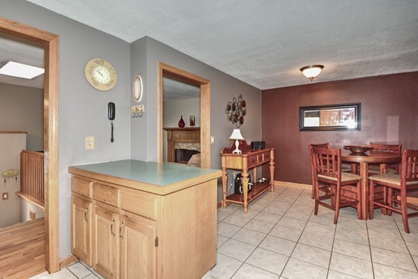 54 Edward Road Townsend, MA 01469 - Photo 8 of 26 Gallery Image 8