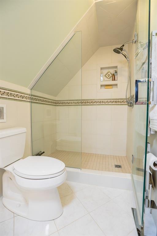 1104 Chase Road Bangor, ME 04401 - Photo 24 of 31 Photo
