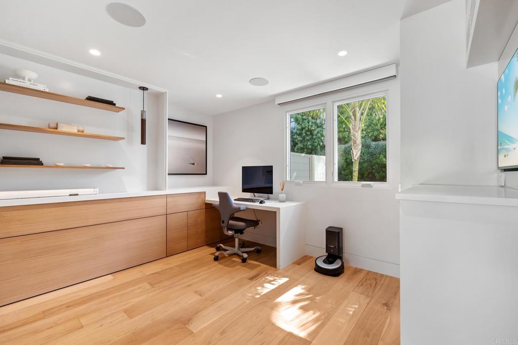 100 5th Street Encinitas, CA 92024 - Photo 12 of 29