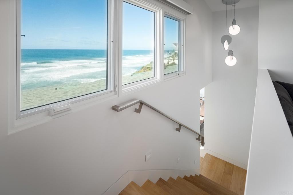 100 5th Street Encinitas, CA 92024 - Photo 13 of 29