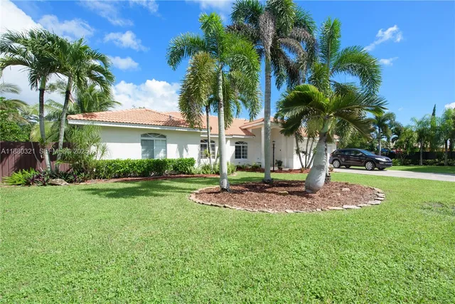 $4,400 | 27651 Southwest 155th Avenue, Homestead, FL 33032