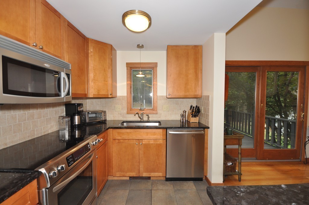 227 Boxboro Road Stow, MA 01775 - Photo 11 of 20