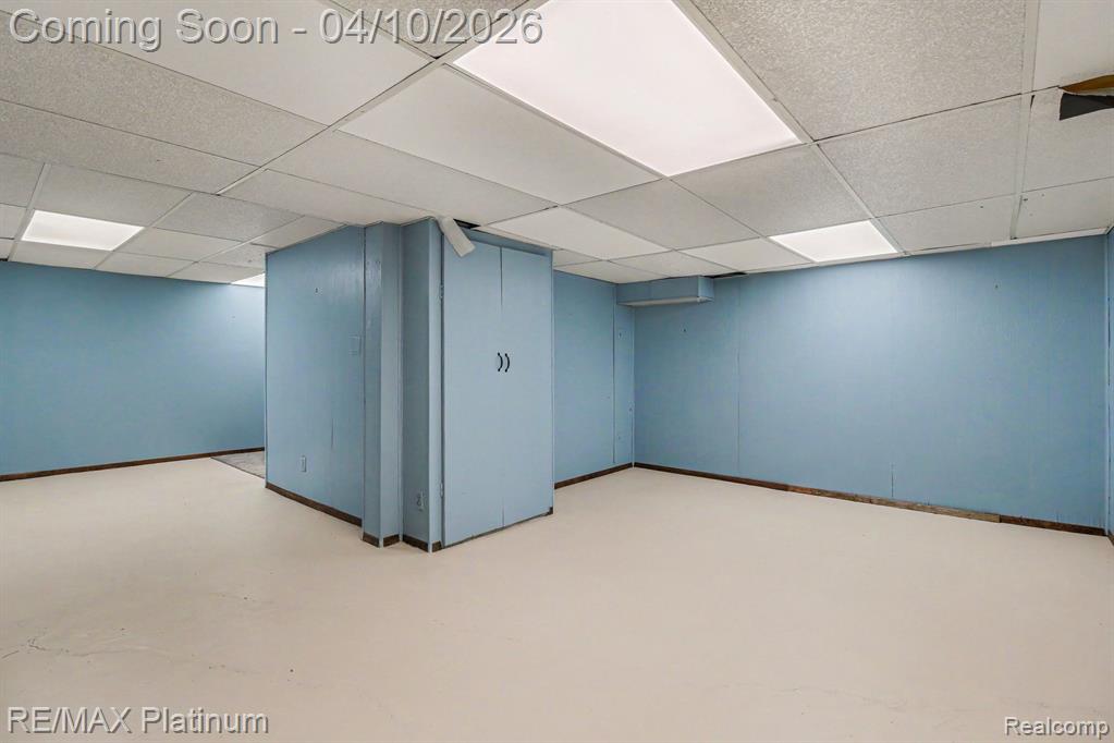 28861 Forest Ridge Drive Farmington, MI 48331 - Photo 30 of 39