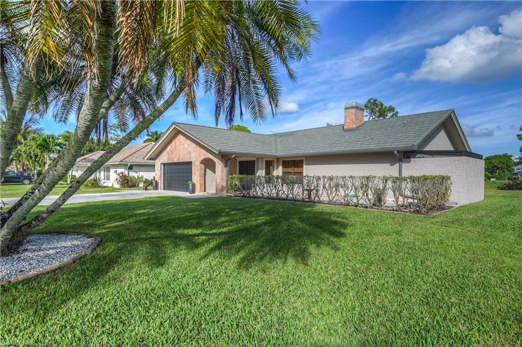 427 Torrey Pines Point Naples, FL 34113 - Photo 3 of 50