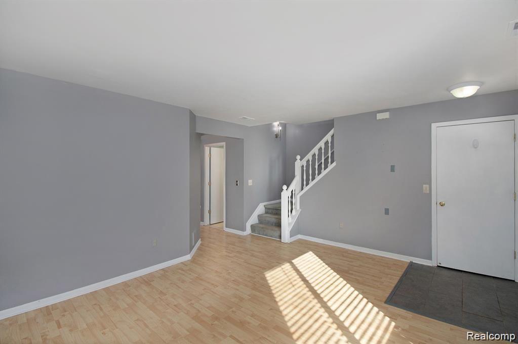 1622 Rivers Edge Rochester Hills, MI 48307 - Photo 10 of 23