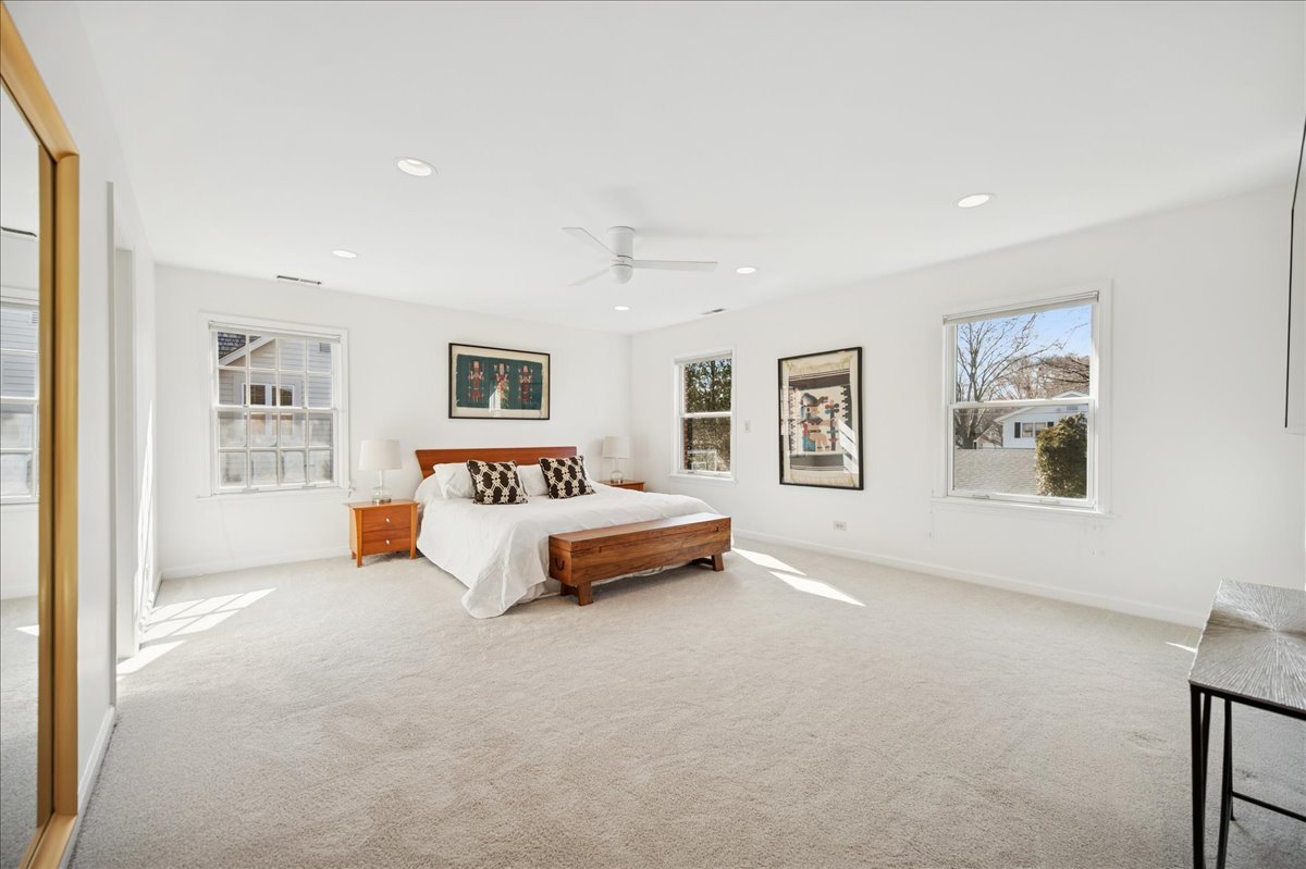 509 Pinecrest Lane Wilmette, IL 60091 - Photo 28 of 48