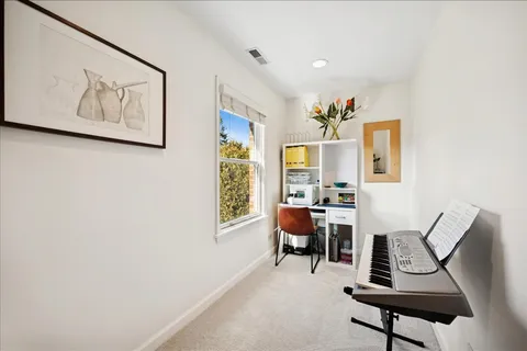 $1,395,000 | 509 Pinecrest Lane, Wilmette, IL 60091