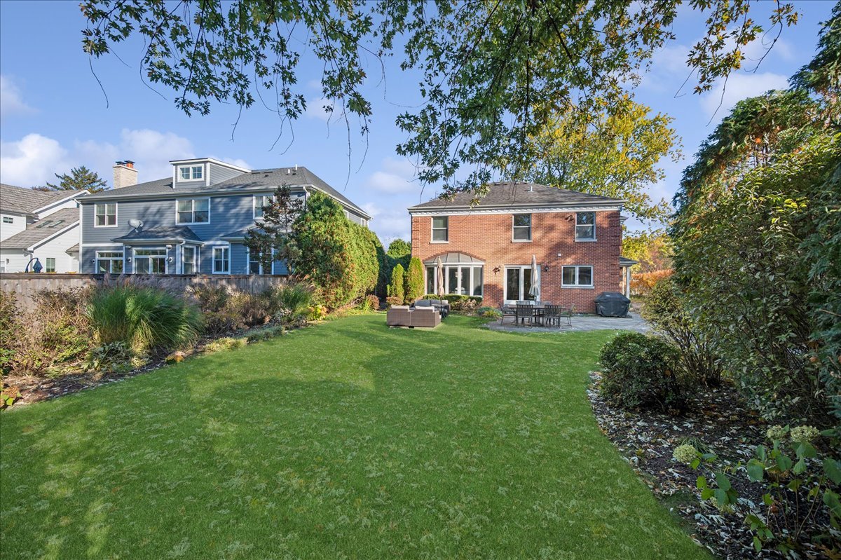 509 Pinecrest Lane Wilmette, IL 60091 - Photo 45 of 48