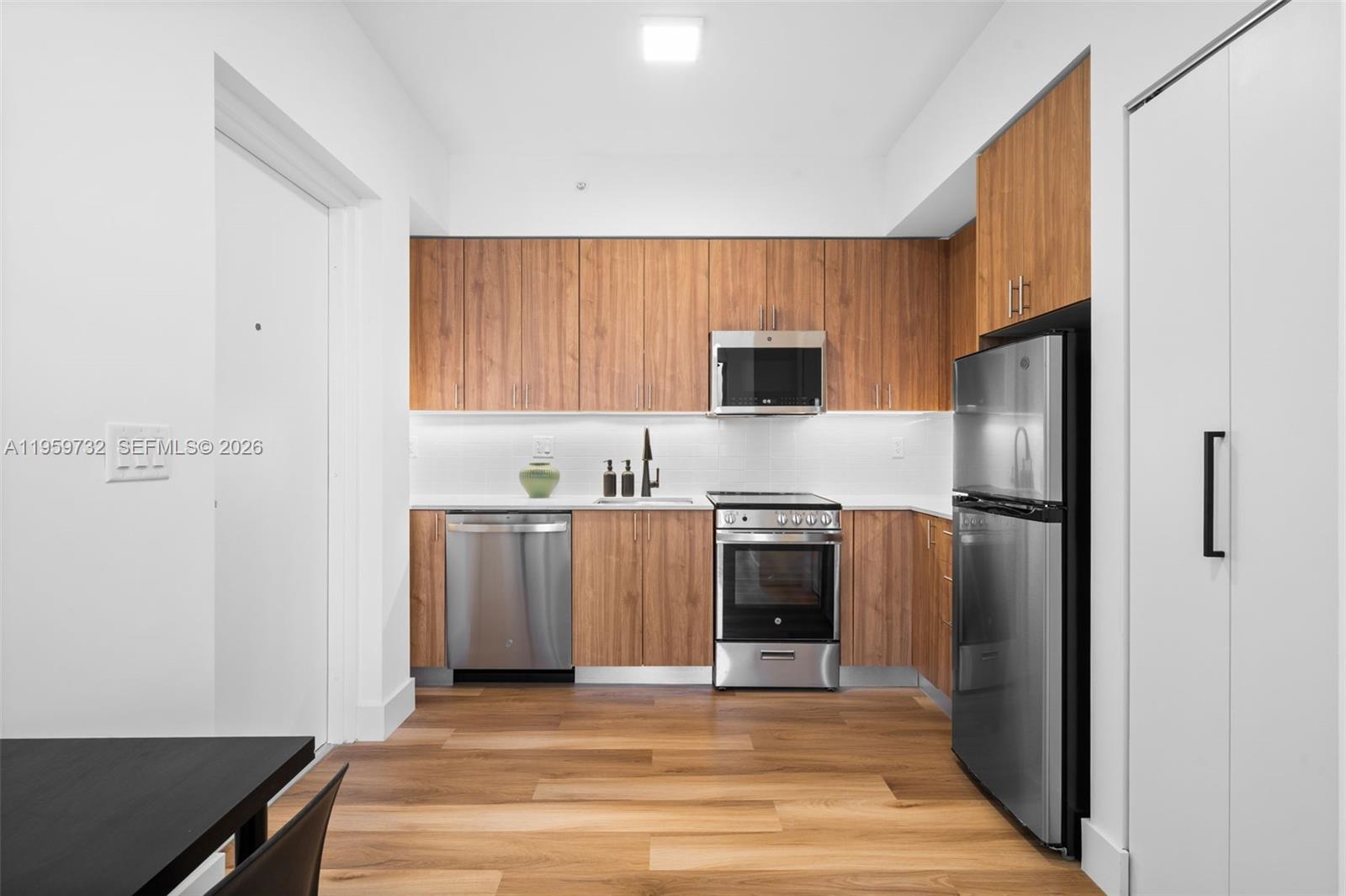 650 Southwest 1st Street, Unit 205 Miami, FL 33130 - Photo 3 of 17