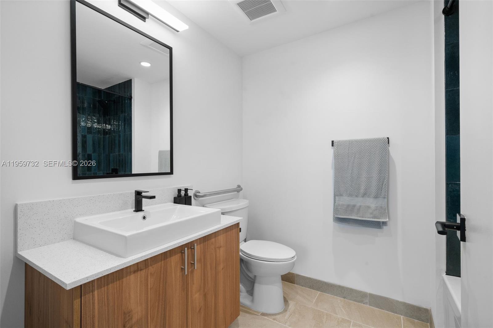 650 Southwest 1st Street, Unit 205 Miami, FL 33130 - Photo 10 of 17