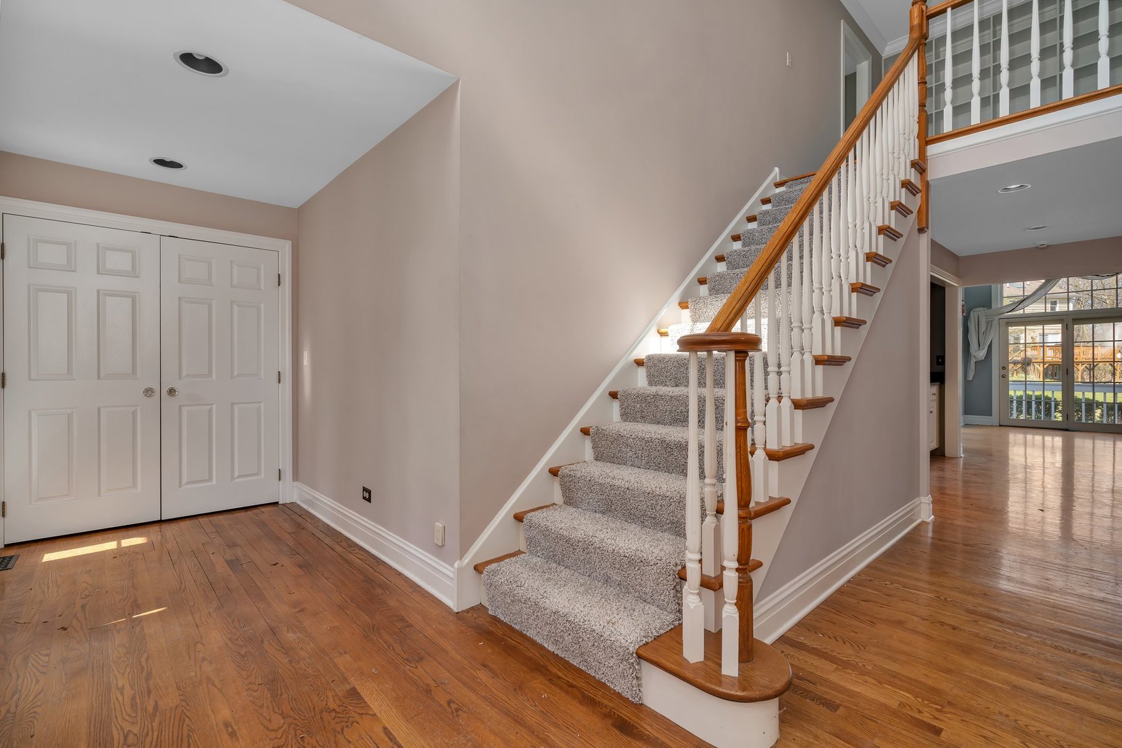 725 Stonebridge Road Frankfort, IL 60423 - Photo 11 of 46 Gallery Image 11