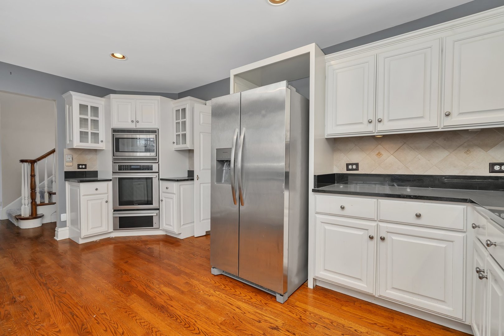 725 Stonebridge Road Frankfort, IL 60423 - Photo 7 of 46 Gallery Image 7