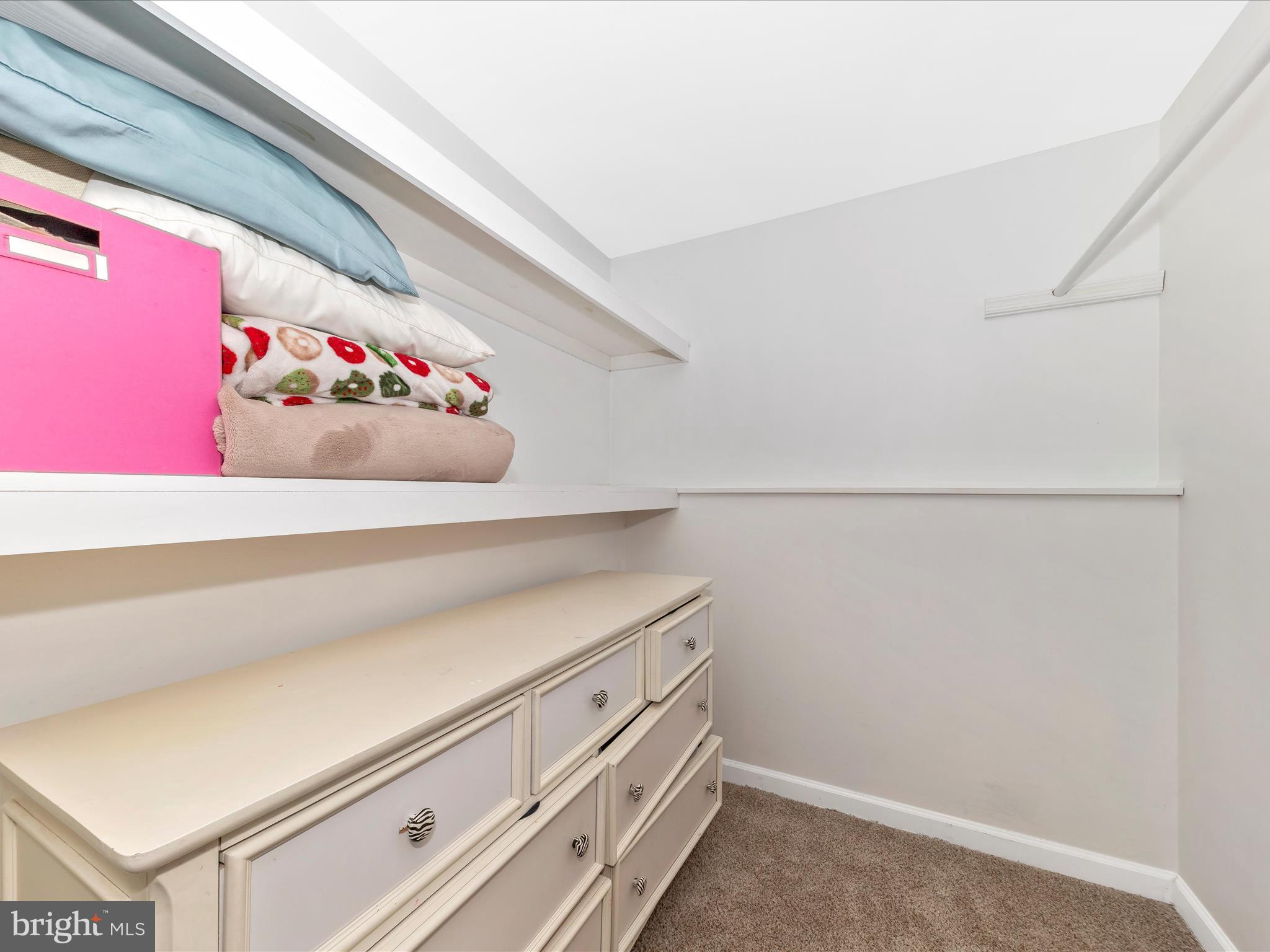 19005 Dowden Circle Poolesville, MD 20837 - Photo 38 of 51 a utility room with dryer and washer