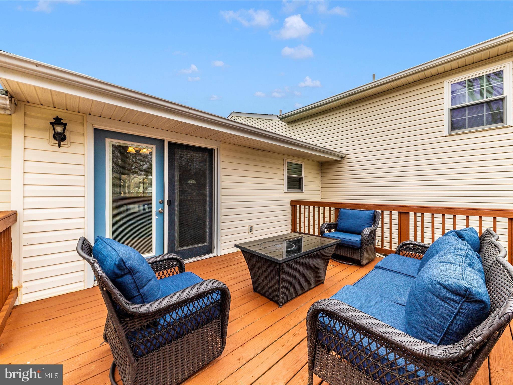 19005 Dowden Circle Poolesville, MD 20837 - Photo 51 of 51 a outdoor living space with furniture and a fireplace