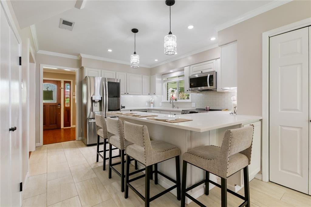 9400 Gerald Street River Ridge, LA 70123 - Photo 8 of 24 Gallery Image 8