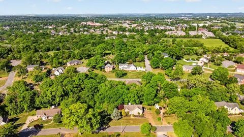 $523,999 | 136 River Chase, Hendersonville, TN 37075