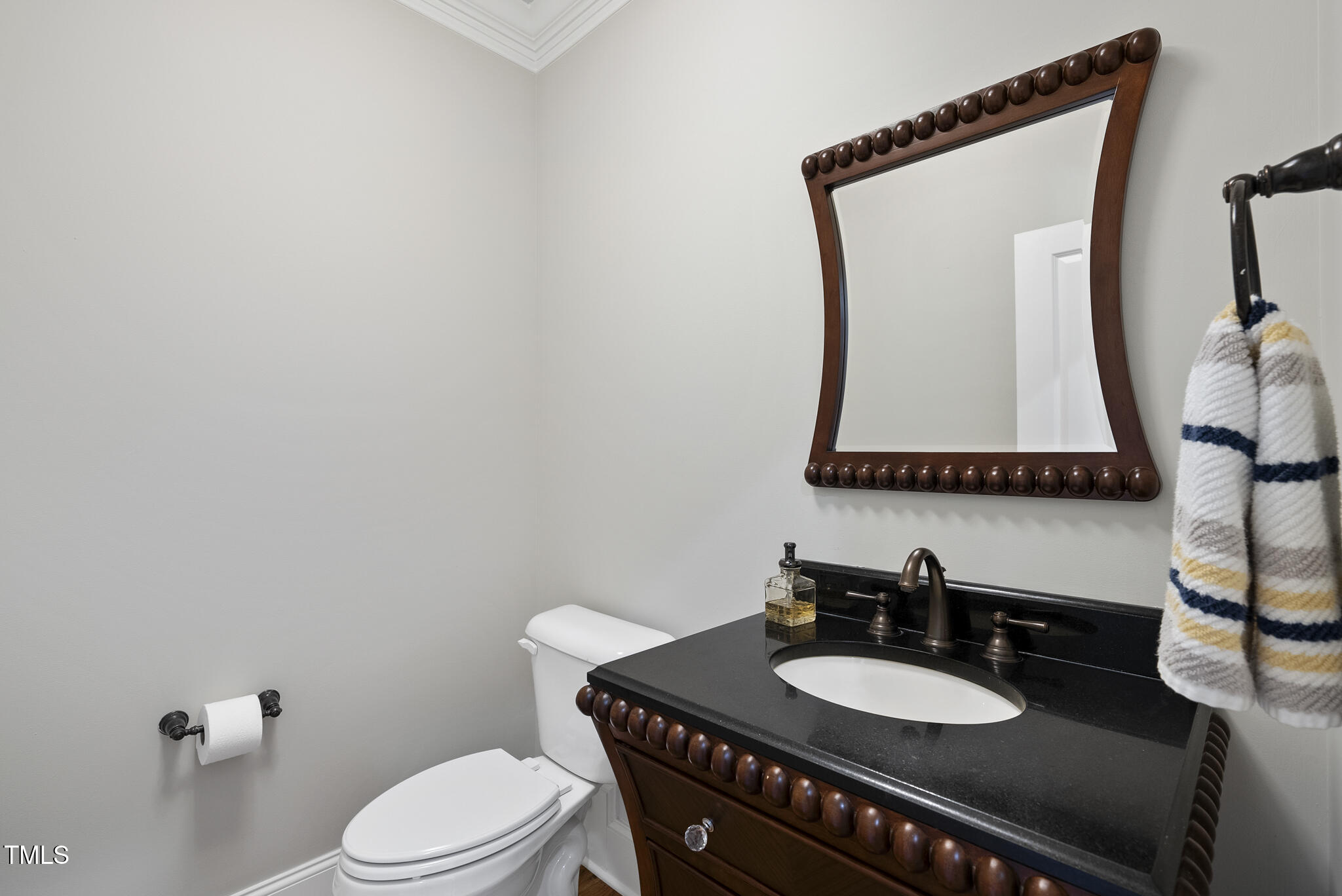 2216 Gresham Lake Road Raleigh, NC 27615 - Photo 8 of 52 DSC04604