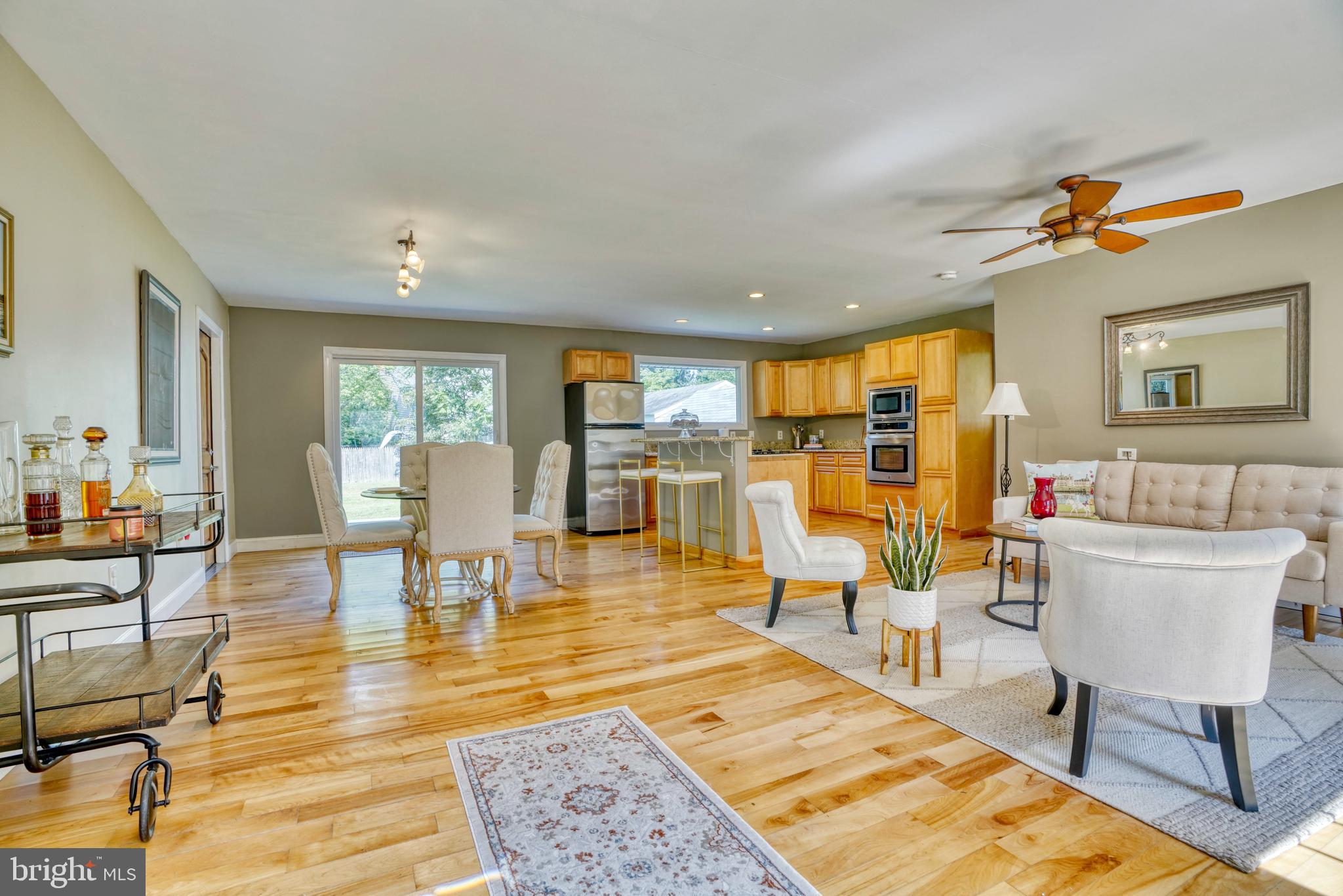 658 Riverside Drive Pasadena, MD 21122 - Photo 4 of 69 Gallery Image 4