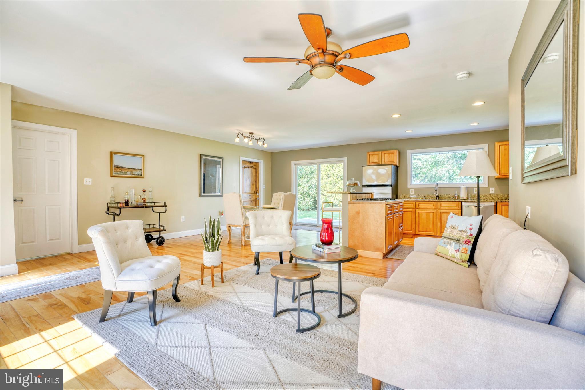 658 Riverside Drive Pasadena, MD 21122 - Photo 6 of 69 Gallery Image 6