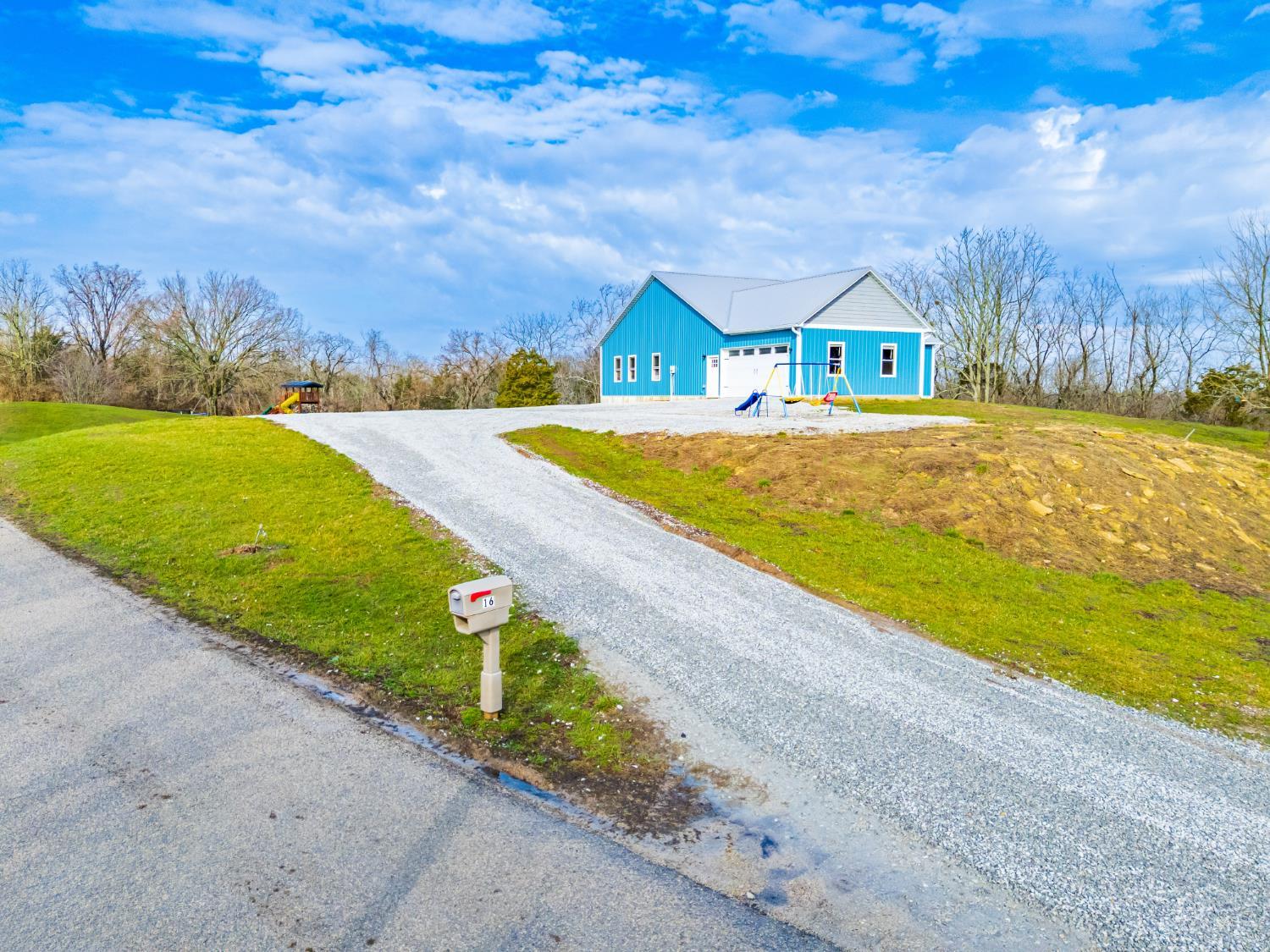 16 Old State Road Manchester, OH 45144 - Photo 4 of 45