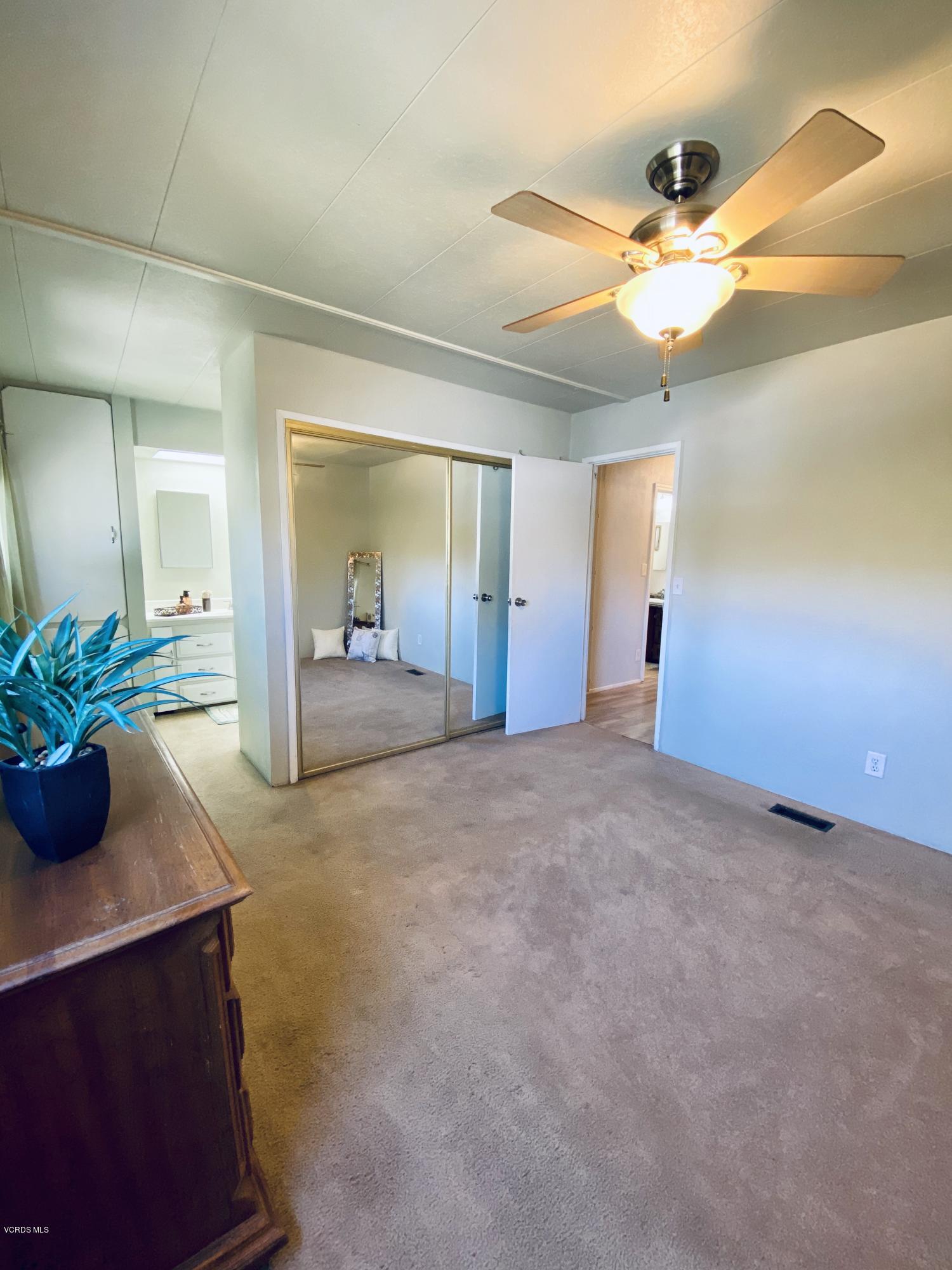 15433 West Telegraph Road, Unit 4 Santa Paula, CA 93060 - Photo 34 of 52 a view of an empty room and window