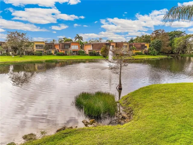 $2,000 | 1724 Bald Eagle Drive, Unit 512C, Naples, FL 34105