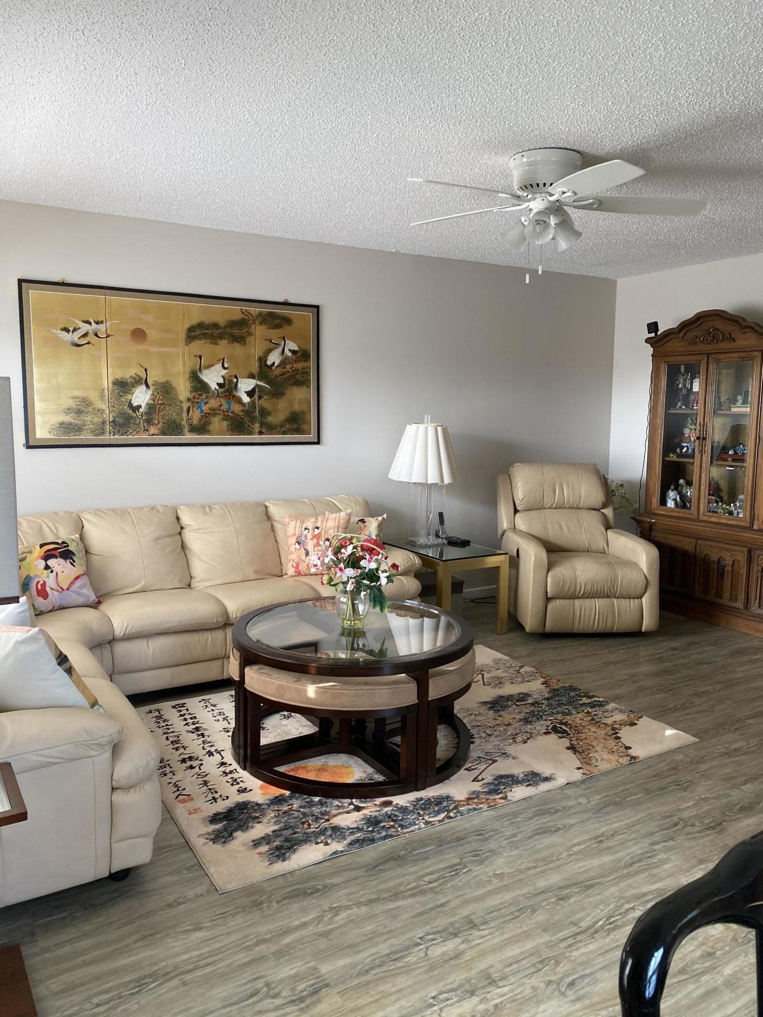 206 Brighton East Boca Raton, FL 33434 - Photo 8 of 29 Living Room