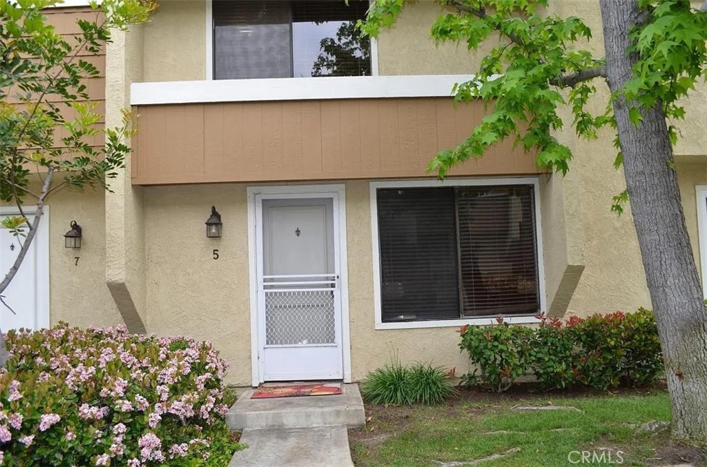 5 Goldenwren Irvine, CA 92604 - Photo 4 of 20