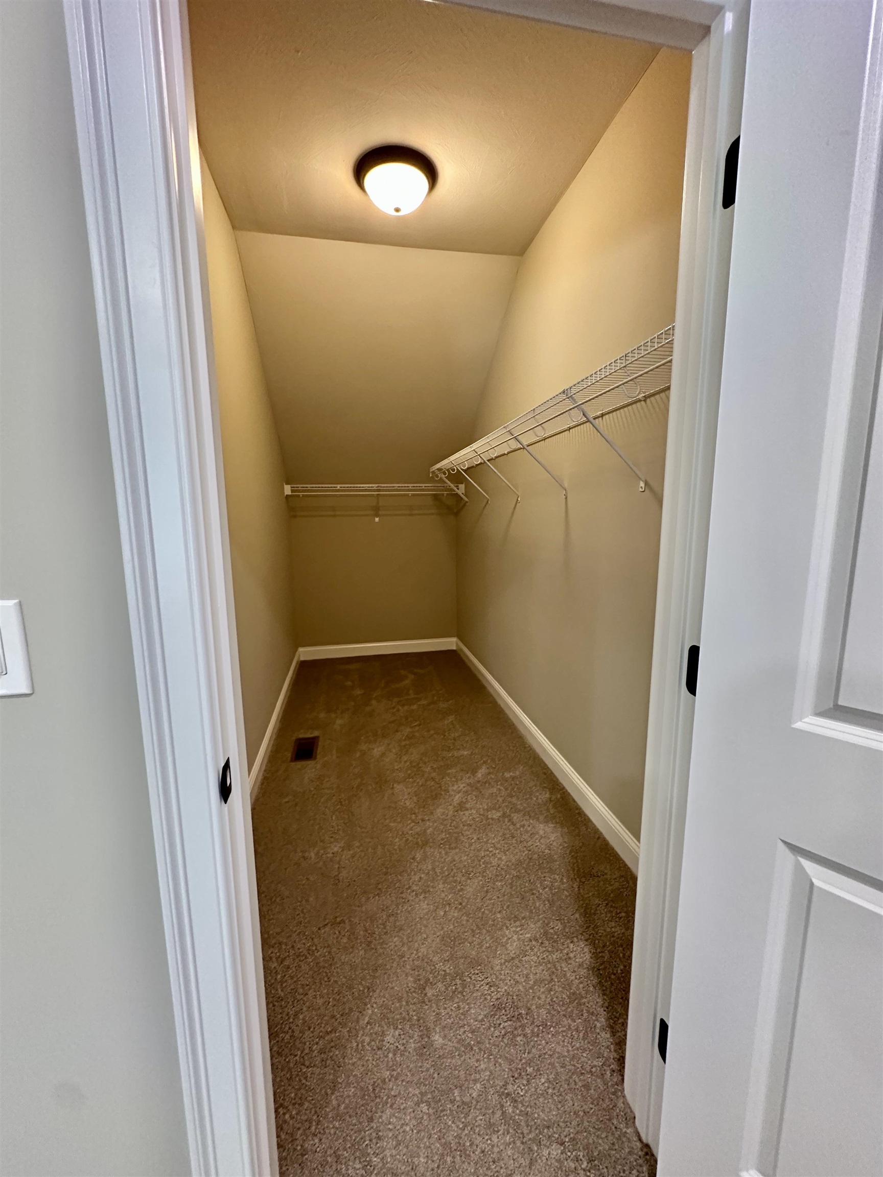 48 Burnham Road Windham, NH 03087 - Photo 9 of 23