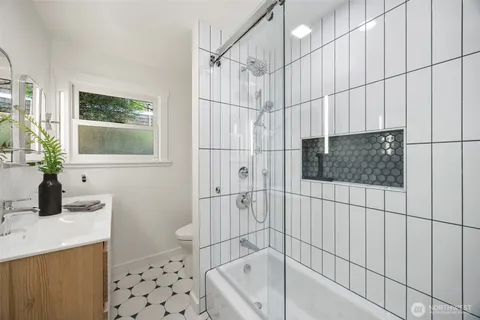 $1,175,000 | 4903 50th Avenue South, Seattle, WA 98118