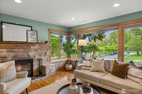 $1,175,000 | 4903 50th Avenue South, Seattle, WA 98118