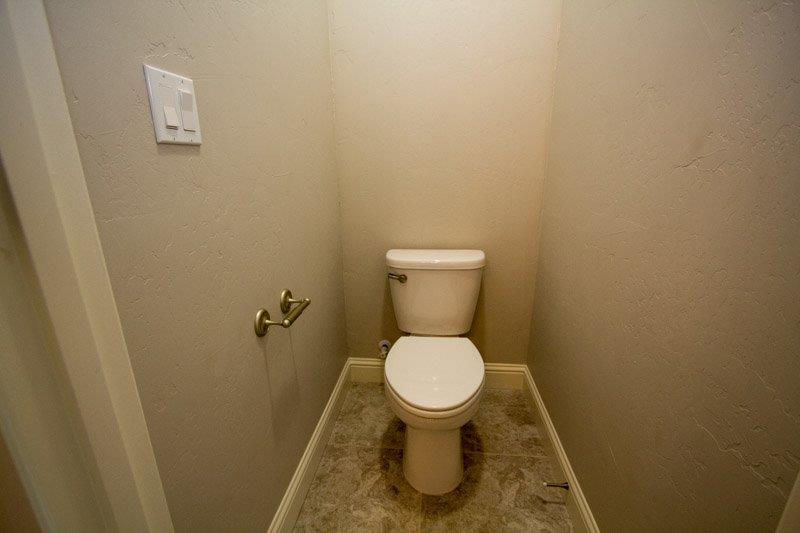 191 West Lilac Avenue Reedley, CA 93654 - Photo 14 of 27 Gallery Image 14