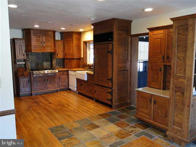 3242 Enola Road Carlisle, PA 17015 - Photo 7 of 13 Gallery Image 7