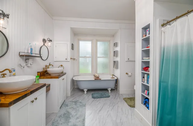 $269,900 | 29 Zions Hill Road, Dexter, ME 04930