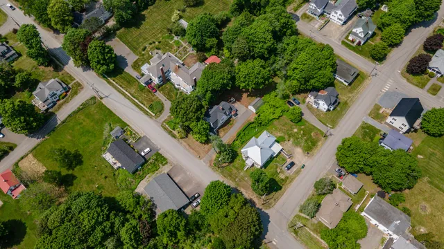 $269,900 | 29 Zions Hill Road, Dexter, ME 04930