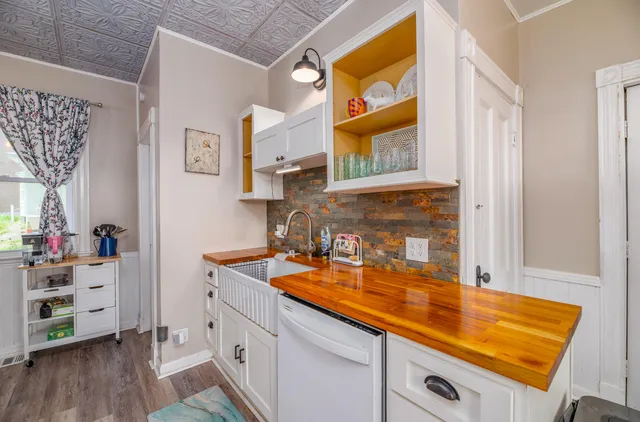 $269,900 | 29 Zions Hill Road, Dexter, ME 04930