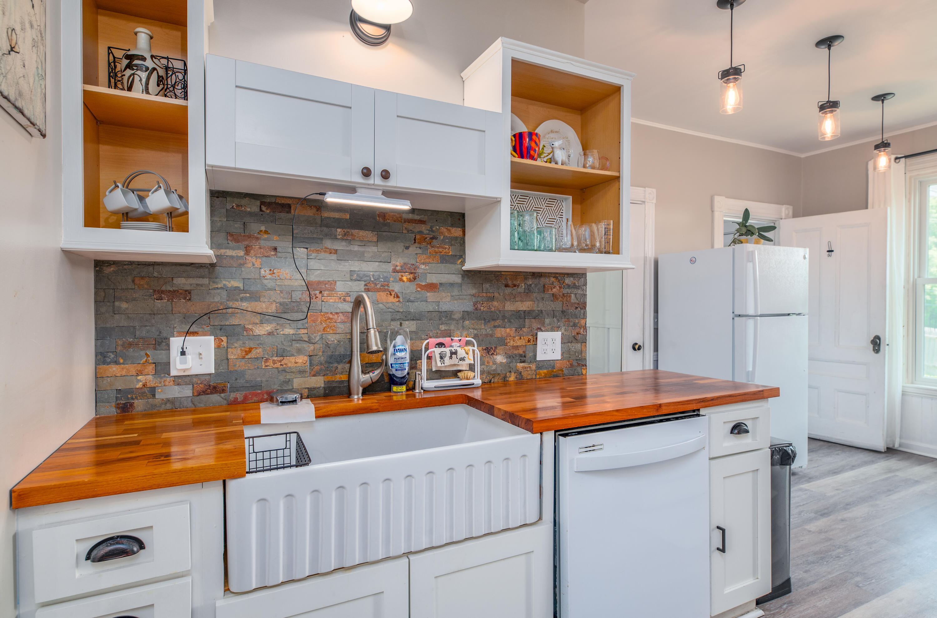 29 Zions Hill Road Dexter, ME 04930 - Photo 7 of 43 Interior24