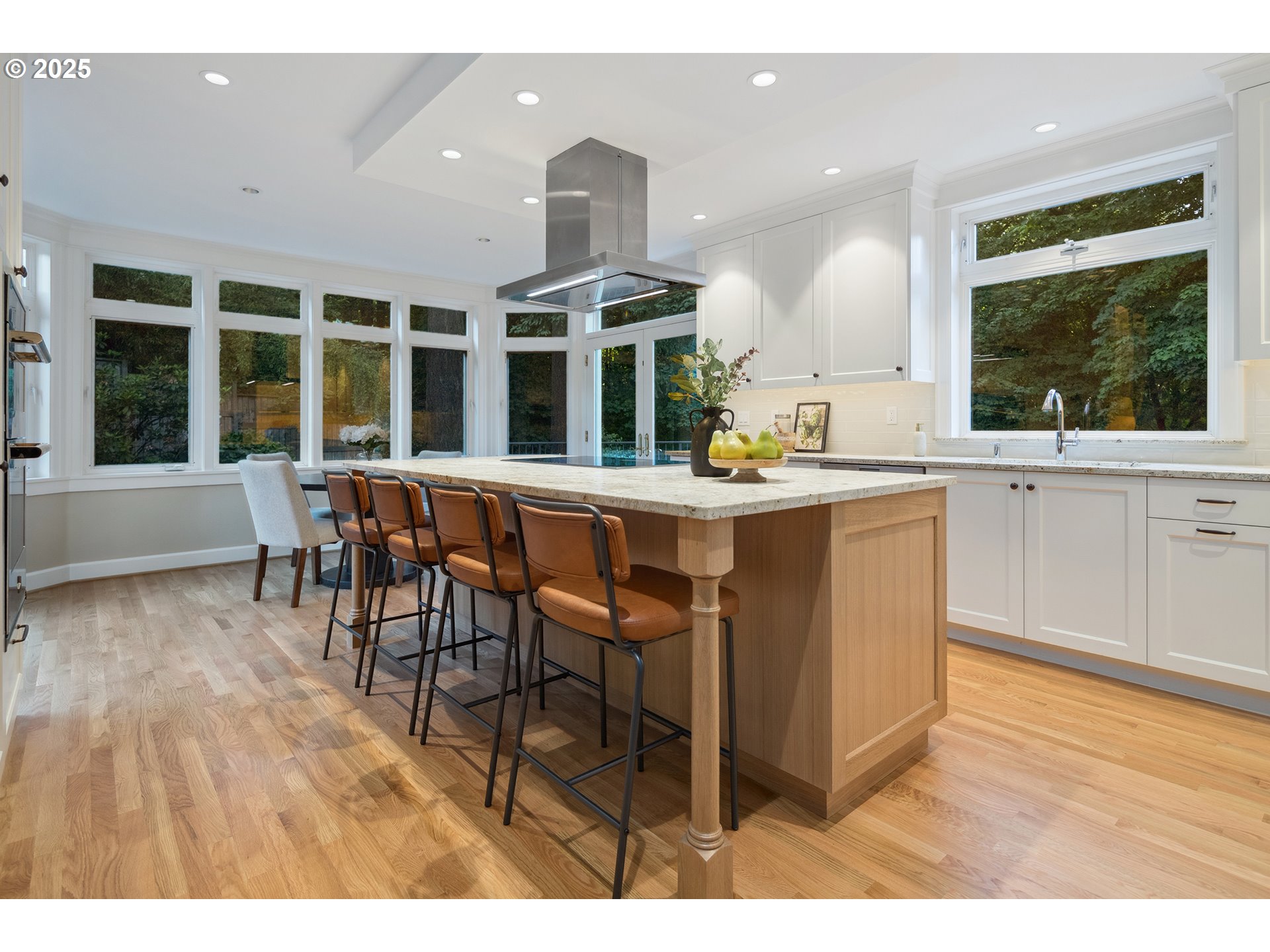 3505 Southwest Beaverton Avenue Portland, OR 97239 - Photo 11 of 48