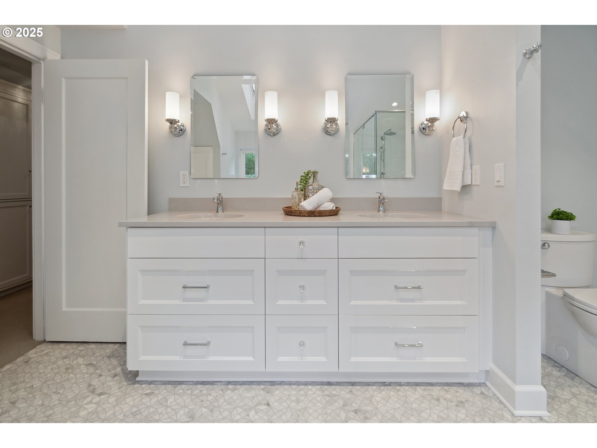 3505 Southwest Beaverton Avenue Portland, OR 97239 - Photo 22 of 48