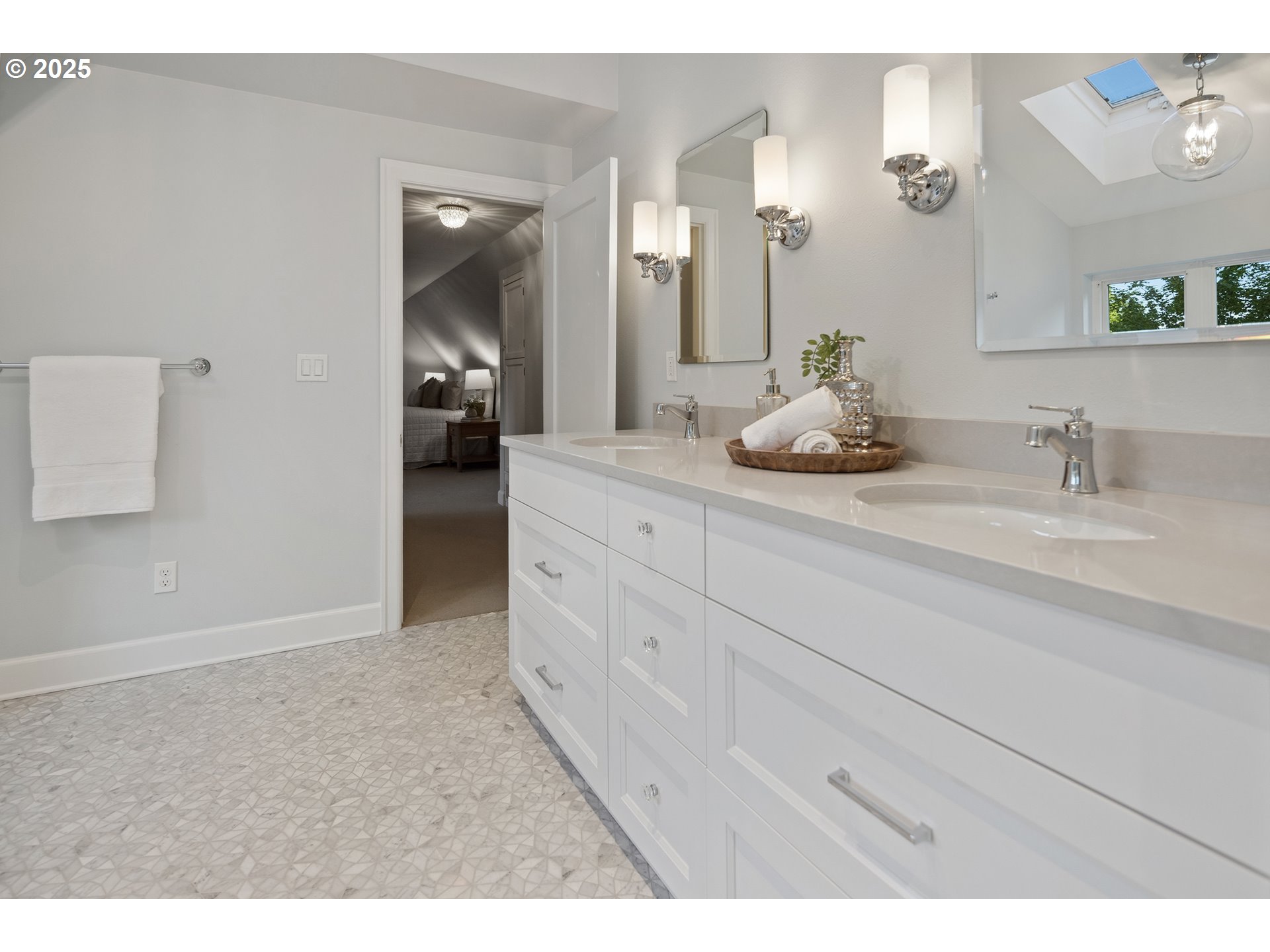 3505 Southwest Beaverton Avenue Portland, OR 97239 - Photo 24 of 48