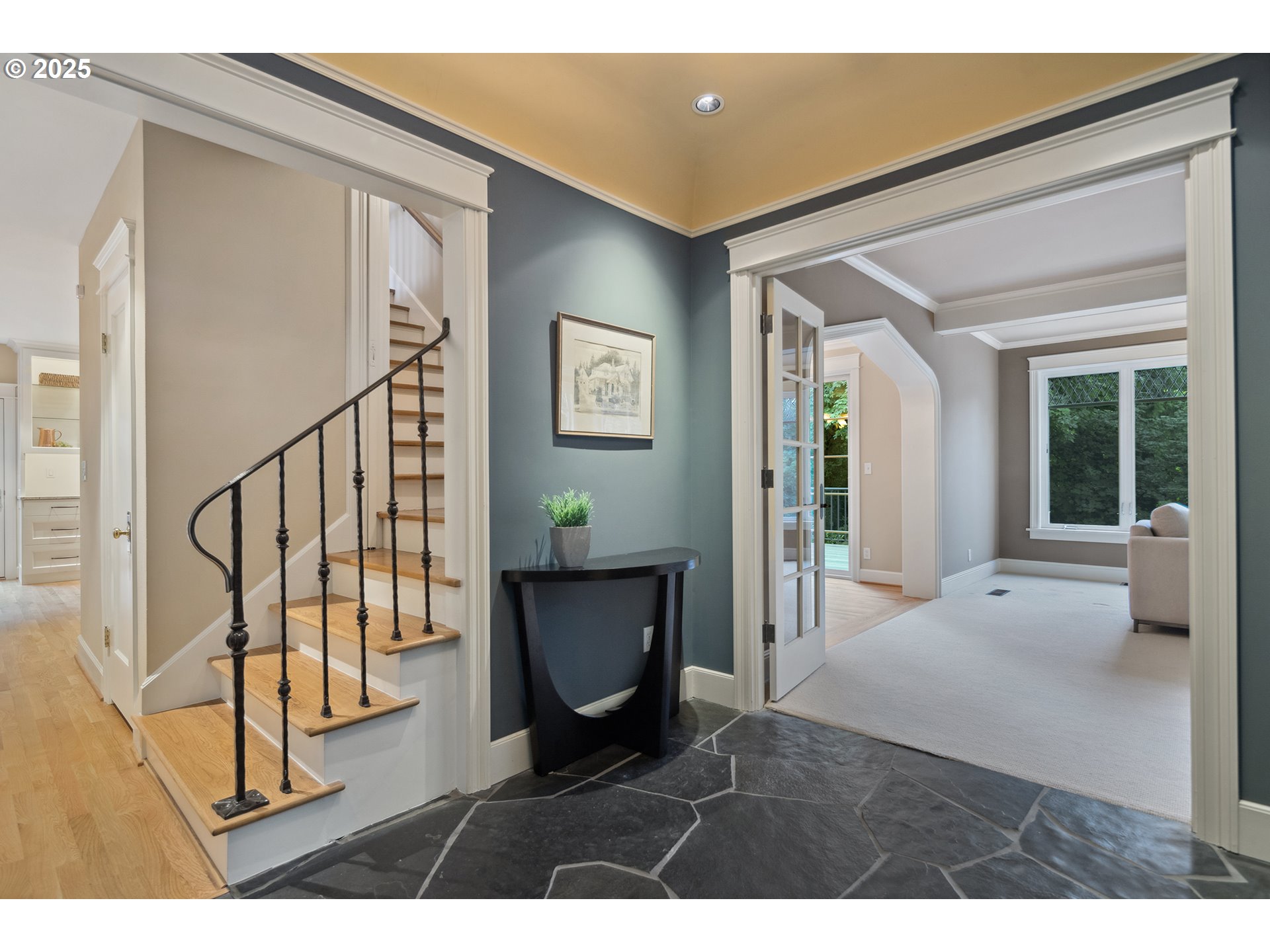 3505 Southwest Beaverton Avenue Portland, OR 97239 - Photo 3 of 48