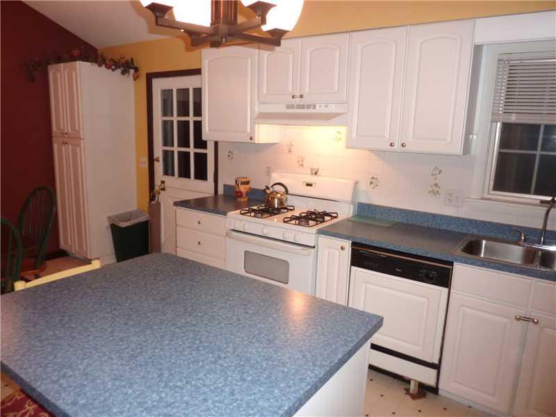362 Denny Road Valencia, PA 16059 - Photo 7 of 19 Kitchen. This is another view of the kitchen.