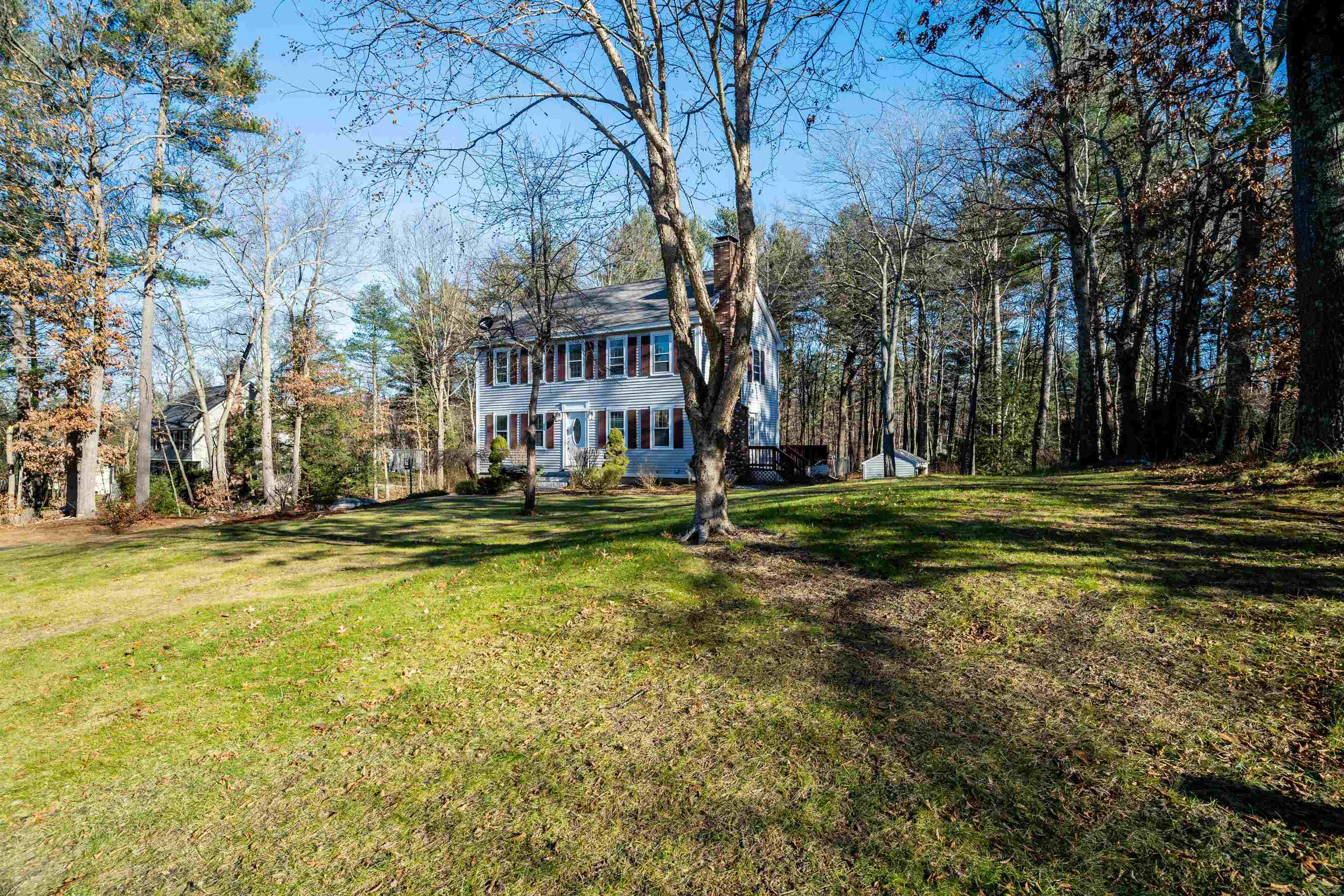 14 Lawson Farm Road Londonderry, NH 03053 - Photo 2 of 38