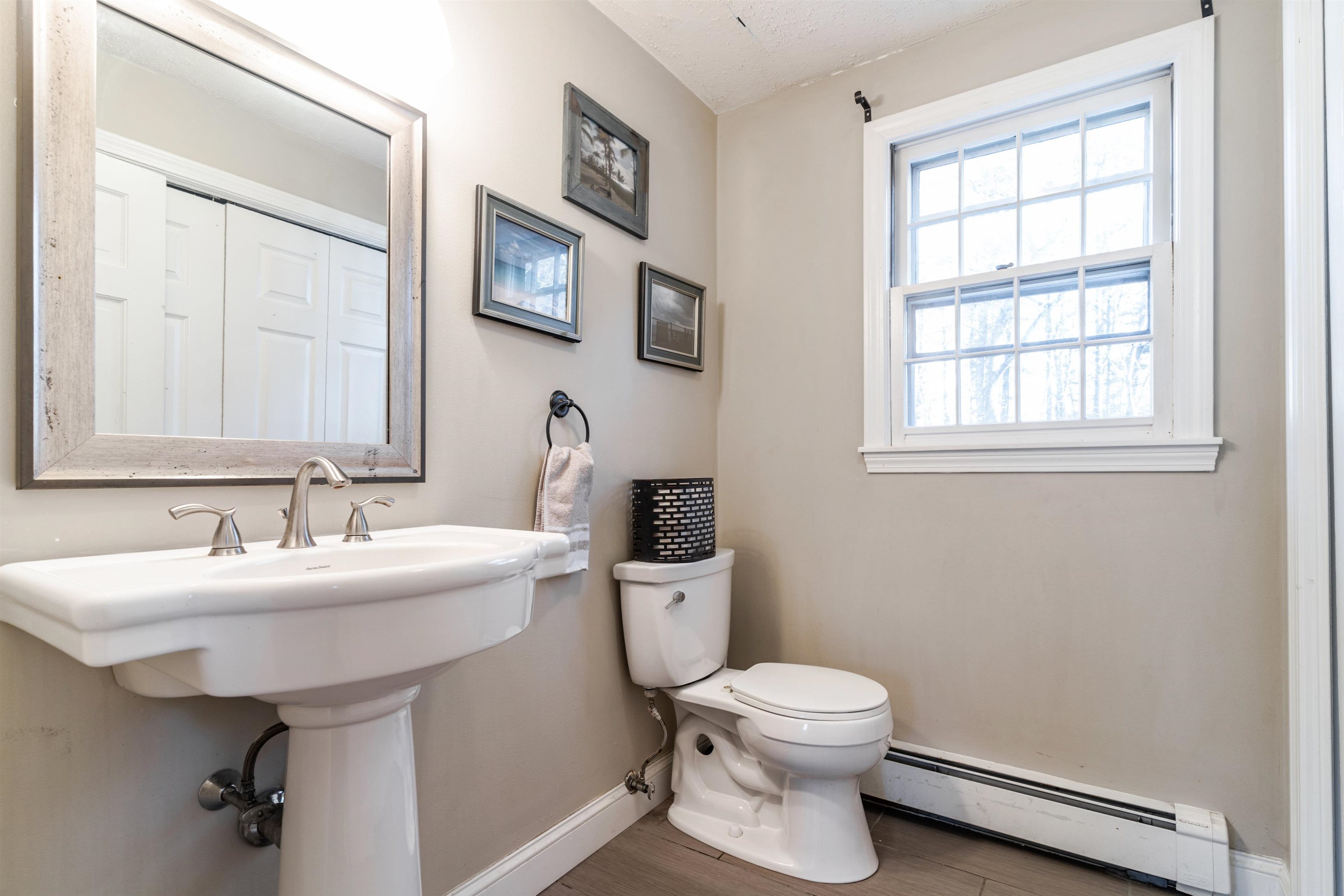 14 Lawson Farm Road Londonderry, NH 03053 - Photo 25 of 38