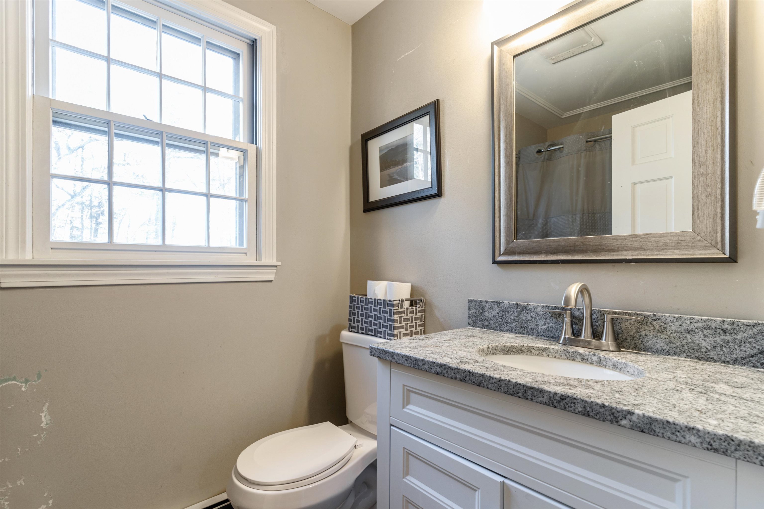 14 Lawson Farm Road Londonderry, NH 03053 - Photo 31 of 38