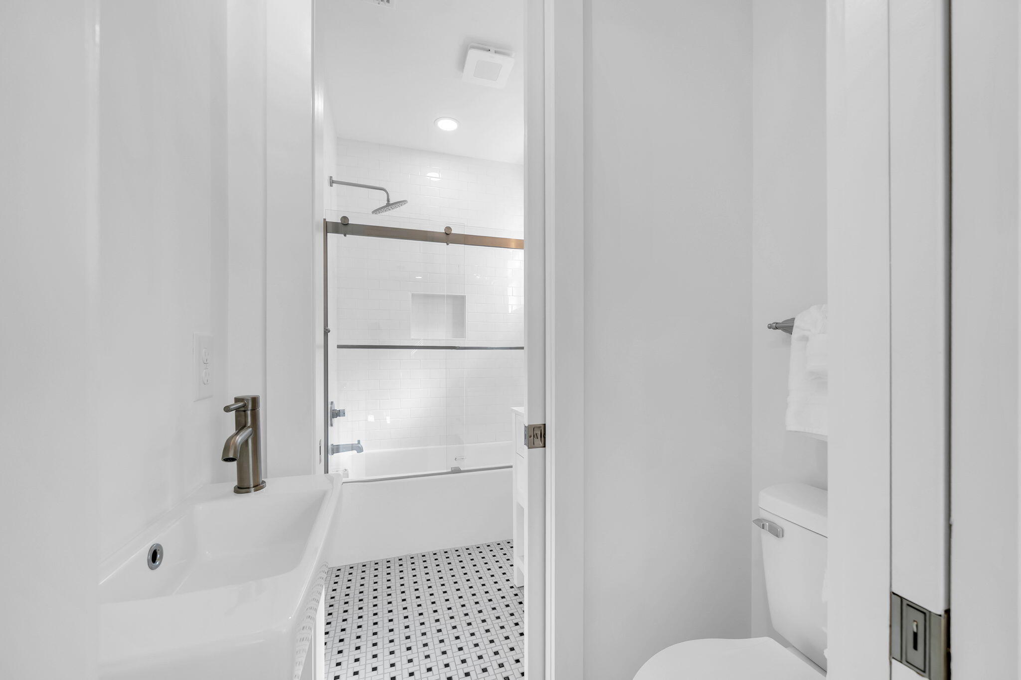 119 Osprey Lane Santa Rosa Beach, FL 32459 - Photo 31 of 33 bathroom