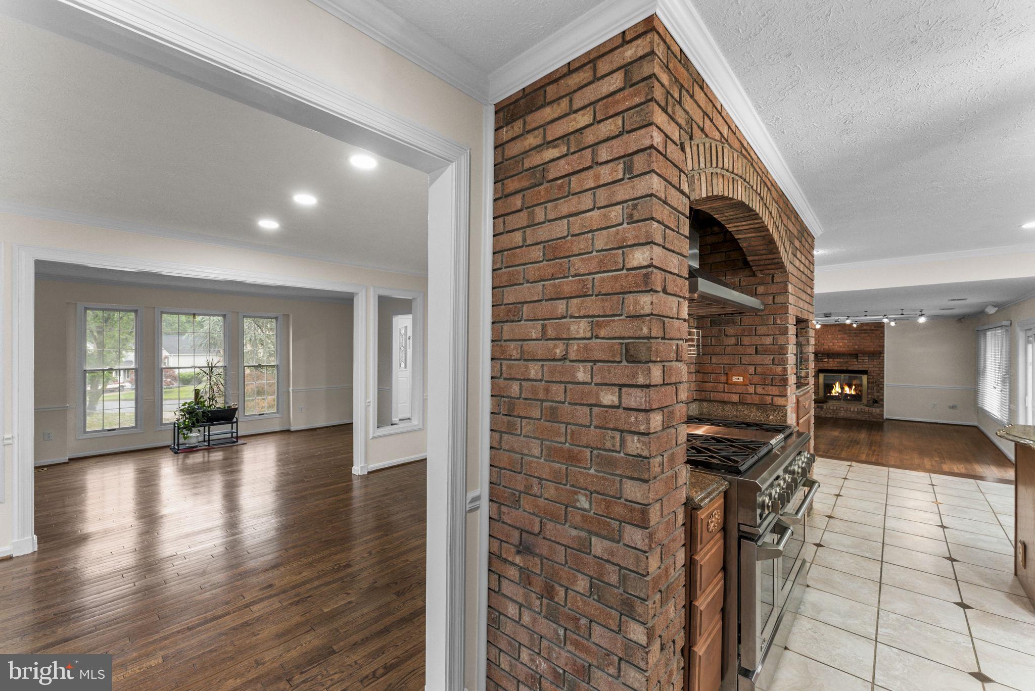 36 Rutherford Circle Sterling, VA 20165 - Photo 18 of 85