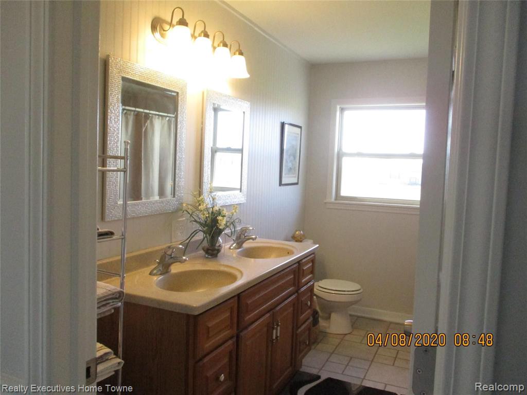 8525 Bryce Road Avoca, MI 48006 - Photo 17 of 26